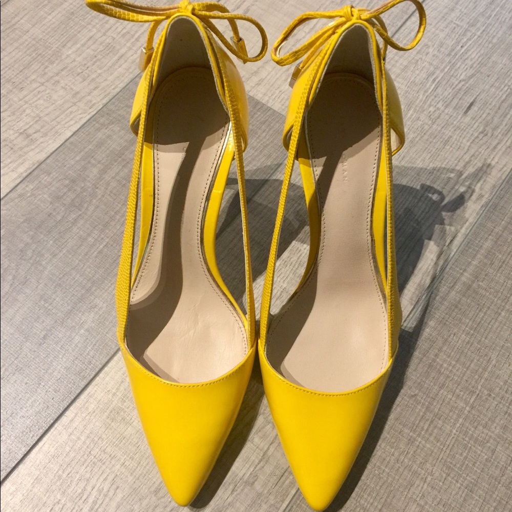 Shoe